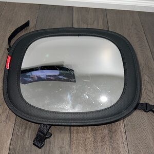 Skip hop baby car mirror